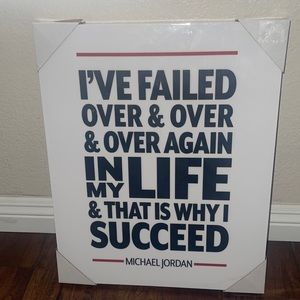 16 by 20 size.  NWOT- New WithOut Tags